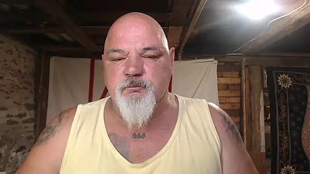 Snapshot of Newfiesausage1972 chatting on 28, 6, 2026 Newfiesausage1972 online show from 28, 6, 2026