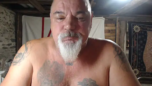 Snapshot of Newfiesausage1972 chatting on 19, 7, 2026 Newfiesausage1972 online show from 19, 7, 2026