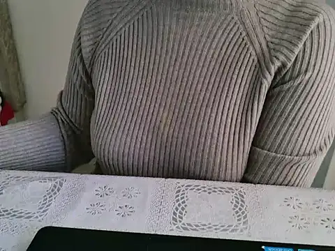 Snapshot of Gracefulgoddess chatting on 15, 1, 2025 Gracefulgoddess online show from 15, 1, 2025