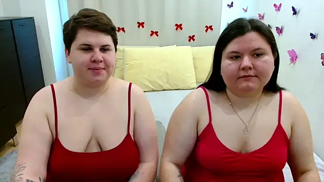 BeckyAndHellen online show from 16, 10, 2025