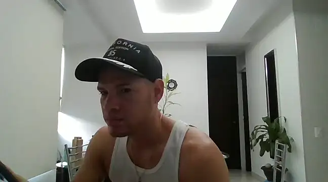 Snapshot of kinke31 chatting on 10, 1, 2025 kinke31 online show from 10, 1, 2025