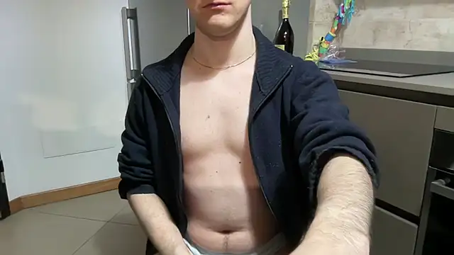 Snapshot of marguiabc chatting on 17, 2, 2025 marguiabc online show from 17, 2, 2025