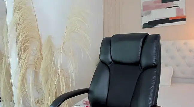 LOISE-XX online show from 11, 1, 2025