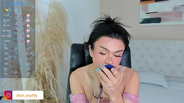 LOISE-XX online show from 18, 9, 2025