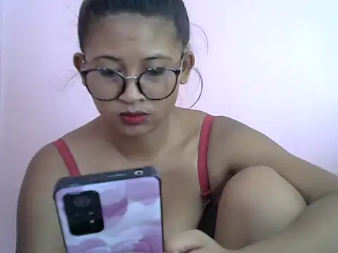 Snapshot of karen_sexy69 chatting on 16, 2, 2025 karen sexy69 online show from 16, 2, 2025