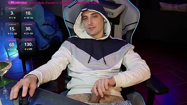 Snapshot of Gil_gamesh90 chatting on 22, 3, 2025 Gil gamesh90 online show from 22, 3, 2025