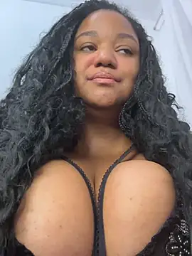 Snapshot of SweetLizzyBBW chatting on 30, 5, 2026 SweetLizzyBBW online show from 30, 5, 2026
