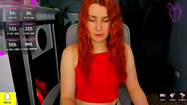 Snapshot of YrKiraXO chatting on 8, 2, 2025 YrKiraXO online show from 8, 2, 2025