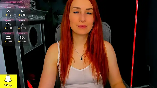 Snapshot of YrKiraXO chatting on 21, 2, 2025 YrKiraXO online show from 21, 2, 2025
