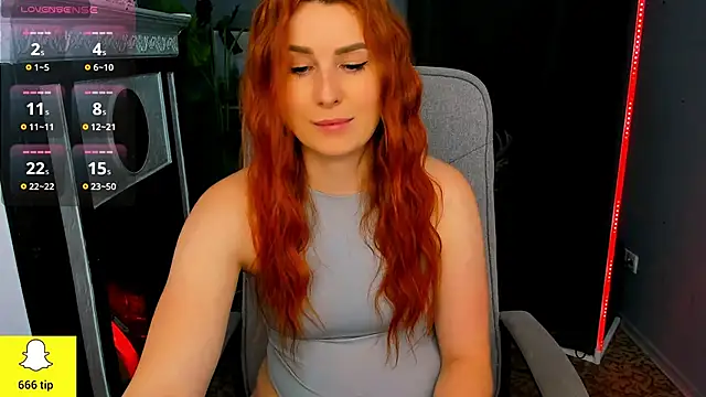 Snapshot of YrKiraXO chatting on 23, 2, 2025 YrKiraXO online show from 23, 2, 2025
