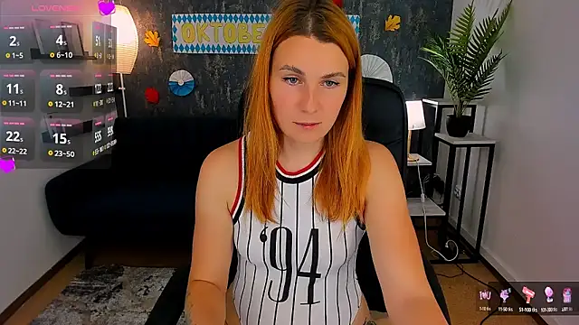Snapshot of YrKiraXO chatting on 14, 9, 2025 YrKiraXO online show from 14, 9, 2025