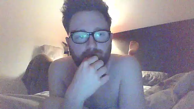 HotGinger9393 online show from 8, 1, 2025