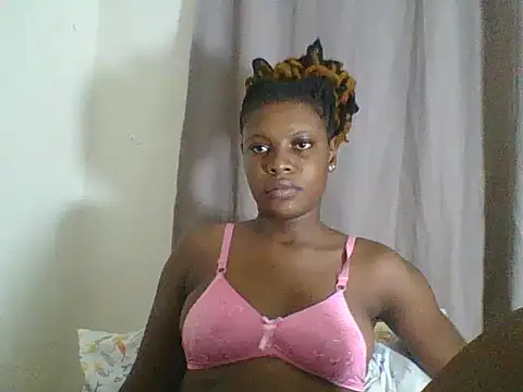 Snapshot of Blacksweetbeb chatting on 18, 2, 2025 Blacksweetbeb online show from 18, 2, 2025