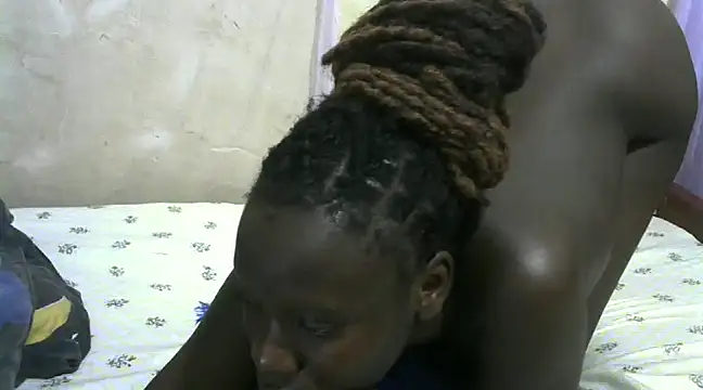 sexy butty  online show from 13, 12, 2024