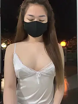 BabyThree  online show from 5, 2, 2026