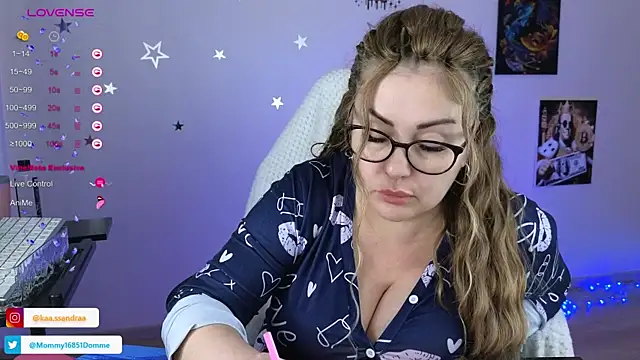 misskaassandraa online show from 18, 2, 2025