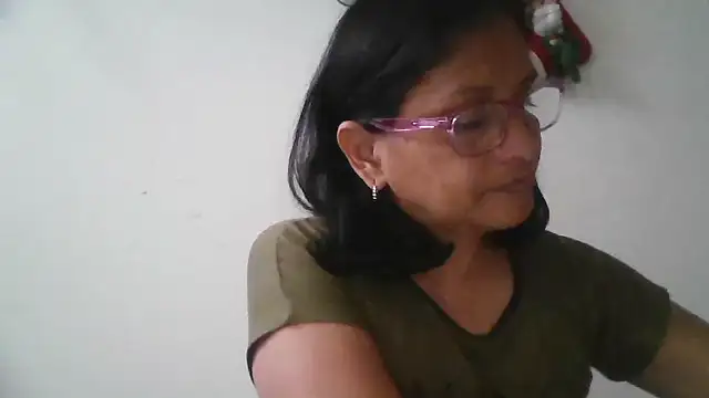 titssmall123 online show from 7, 1, 2026