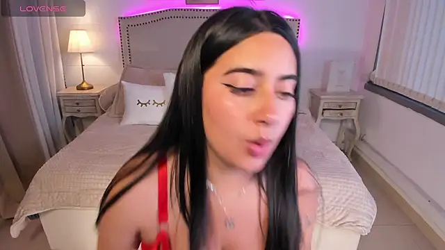 serenna se online show from 3, 2, 2025