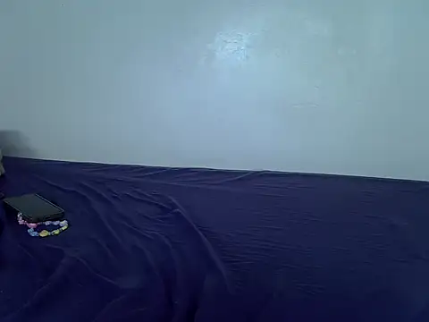 laetitia  online show from 26, 11, 2025