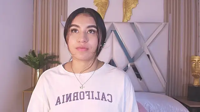 Zayda 1 online show from 10, 10, 2025