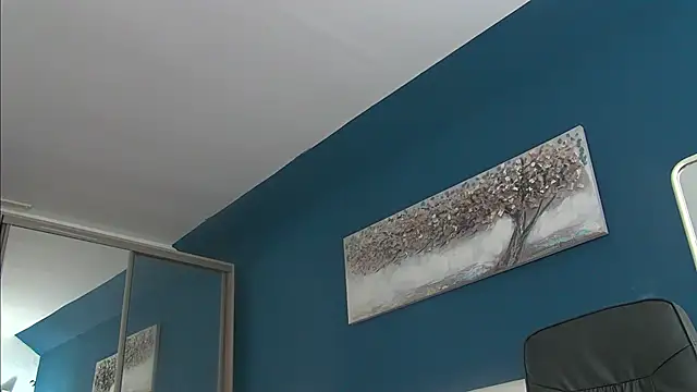 Yanira Muslim online show from 16, 3, 2025