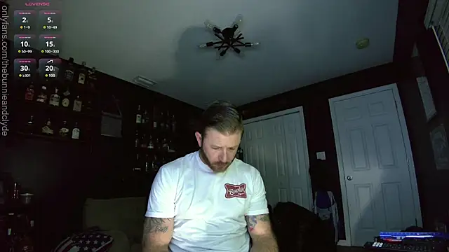 chillinthemosttt online show from 6, 1, 2025