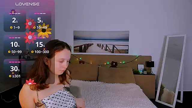 Snapshot of Ketrin_n_ chatting on 8, 1, 2025 Ketrin n online show from 8, 1, 2025