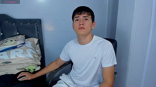 Jacobb Lee online show from 2, 12, 2025