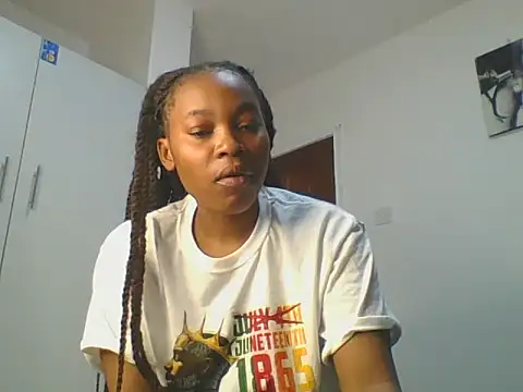 Snapshot of _Becky002 chatting on 20, 5, 2026 Becky002 online show from 20, 5, 2026