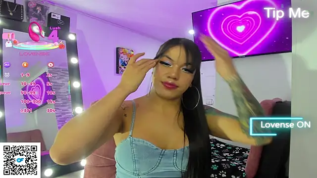 Snapshot of im_ahsley chatting on 19, 9, 2025 im ahsley online show from 19, 9, 2025