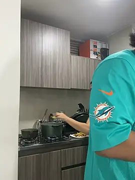 dakota le online show from 9, 4, 2026