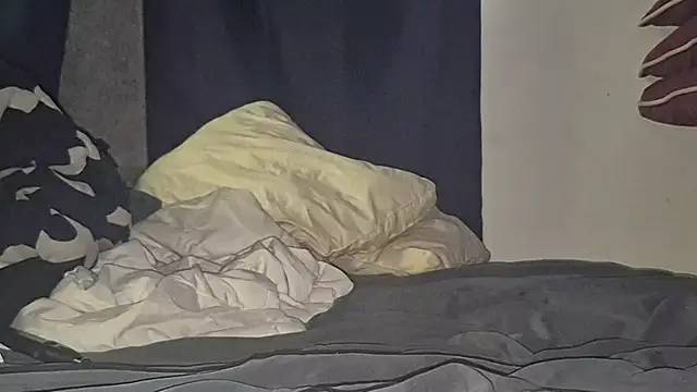 suzyswallowsxxx704 online show from 15, 11, 2025