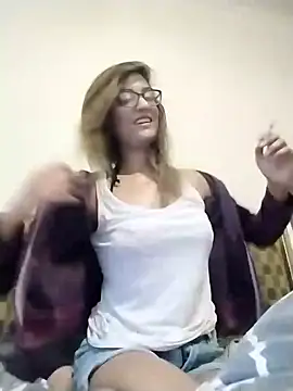 karmicQueen669 online show from 14, 4, 2026