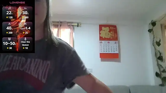 saramartinez1000 online show from 19, 2, 2025