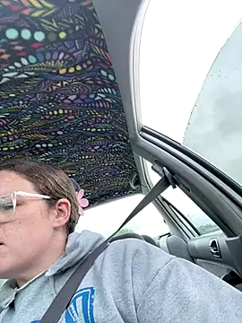 velvetta  online show from 17, 9, 2025