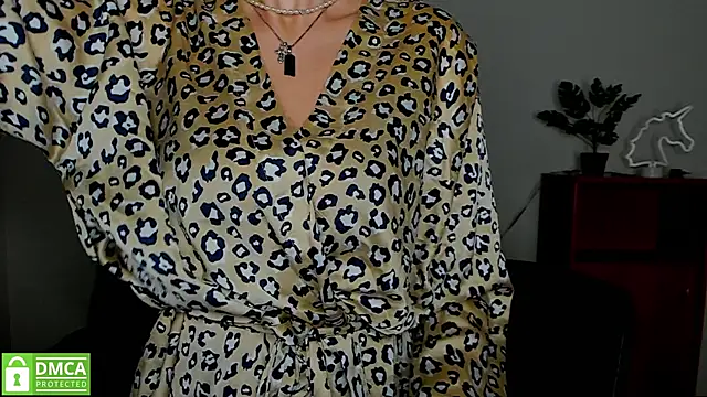 annakillianox online show from 9, 11, 2025