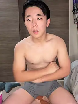 Snapshot of Ken_jp chatting on 8, 12, 2024 Ken jp online show from 8, 12, 2024