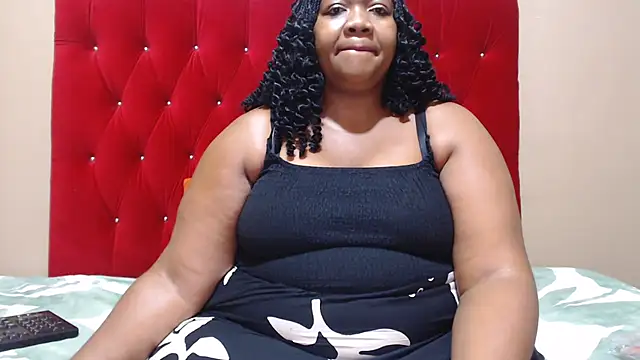 Snapshot of MIGHTYASSS chatting on 25, 2, 2026 MIGHTYASSS online show from 25, 2, 2026