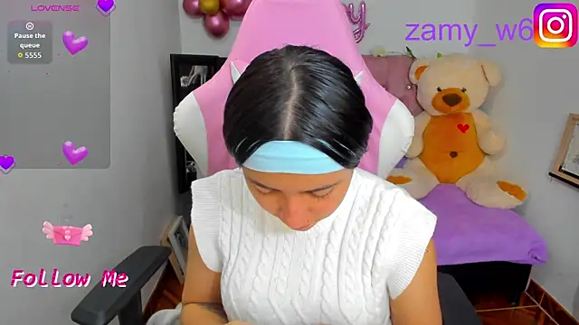 karla cute01 online show from 3, 11, 2025