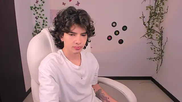 Angelo duarte online show from 26, 9, 2025