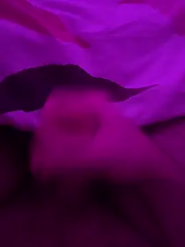 Snapshot of Deralboaus01 chatting on 12, 12, 2024 Deralboaus01 online show from 12, 12, 2024