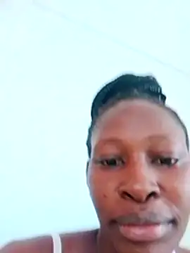 LOVELY-2BERRY online show from 3, 4, 2026