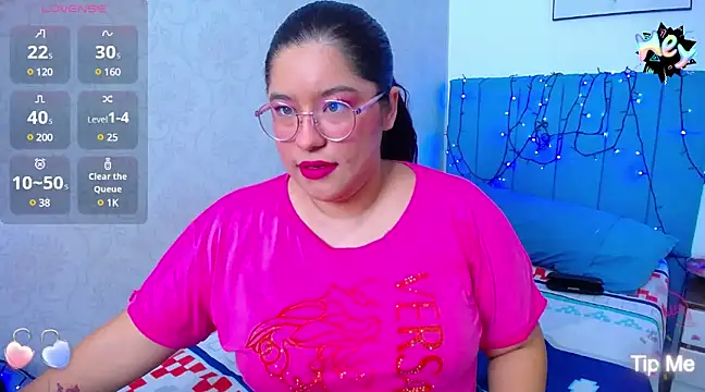 Snapshot of littleflower4you chatting on 16, 2, 2025 littleflower4you online show from 16, 2, 2025