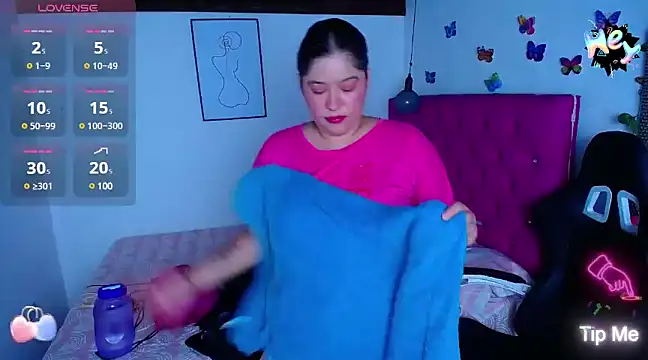 Snapshot of littleflower4you chatting on 21, 2, 2025 littleflower4you online show from 21, 2, 2025