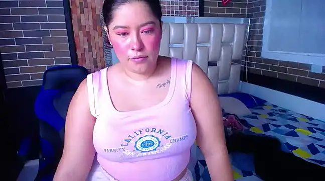 Snapshot of littleflower4you chatting on 11, 3, 2025 littleflower4you online show from 11, 3, 2025