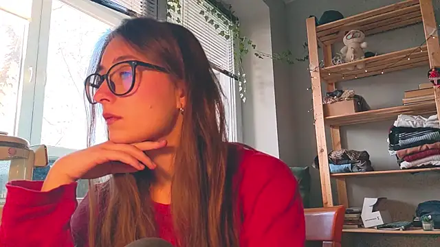 monlight  dana online show from 8, 4, 2026