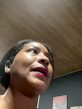 Berry Bans online show from 30, 10, 2025