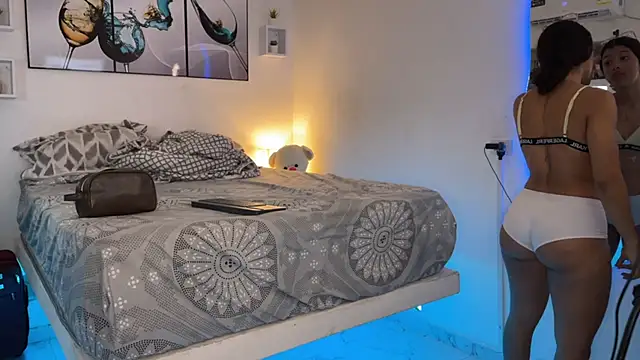 wendy alejo1712 online show from 6, 2, 2025