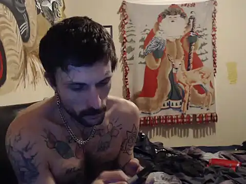 Snapshot of hungandtatted666 chatting on 25, 1, 2025 hungandtatted666 online show from 25, 1, 2025