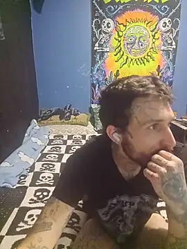 Snapshot of hungandtatted666 chatting on 3, 12, 2025 hungandtatted666 online show from 3, 12, 2025